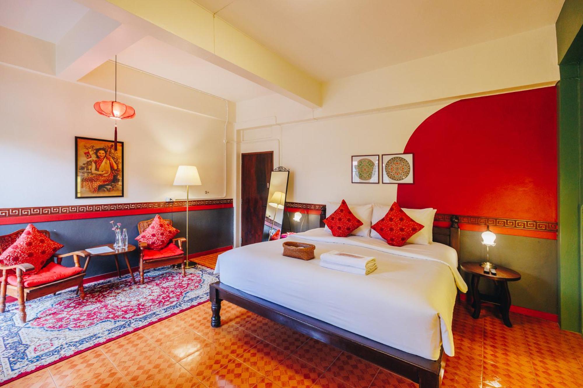 Hotel Sleeper House Trang Exterior foto