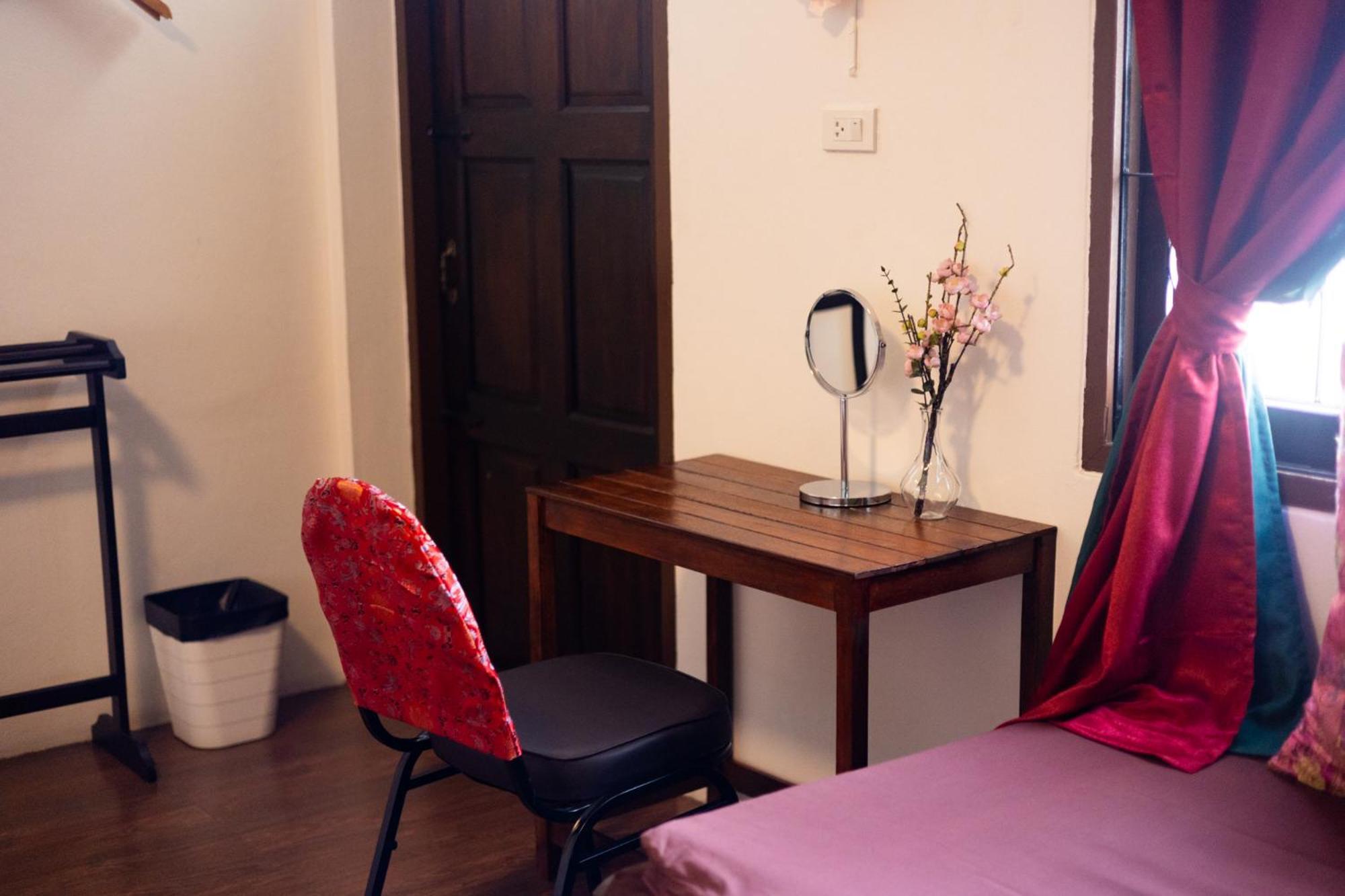 Hotel Sleeper House Trang Exterior foto